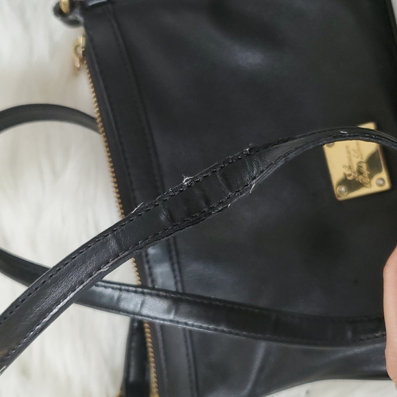 Lauren Ralph Lauren cross body purse - Picture 7 of 10